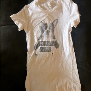 Short sleeve artist T-shirt